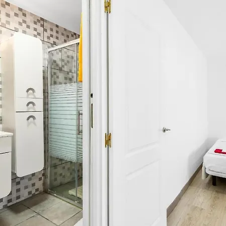 Beautiful Central Apartment